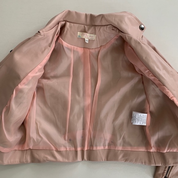 Girls faux leather jacket [size 6] - Picture 9 of 10
